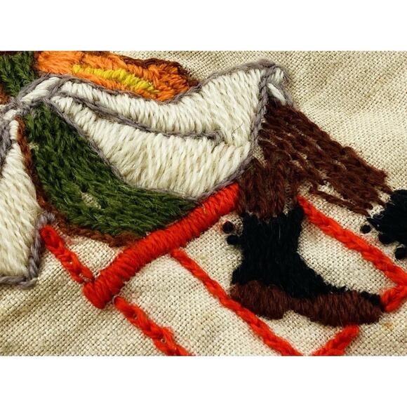 ‘70s Holly Hobbie Embroidery Crewel Bonnet Sitting Pretty Needle point Not Frame - Picture 5 of 8